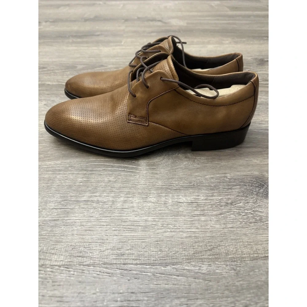Ecco shoes are